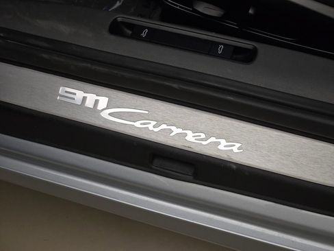 Used 2020 Porsche 911 Carrera image 31