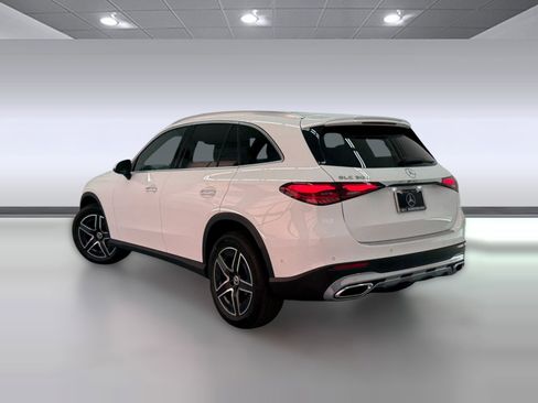 Certified 2026 Mercedes-Benz GLC 300 GLC 300 image 3