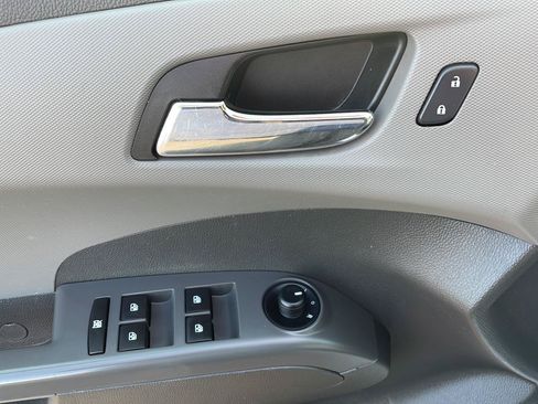Used 2015 Chevrolet Sonic LT FWD image 11