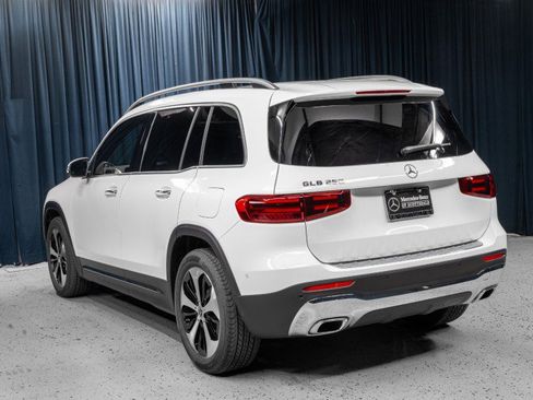Used 2025 Mercedes-Benz GLB 250 image 10