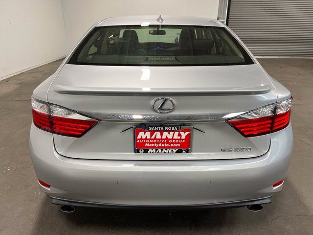 Used 2015 Lexus ES 350 w/ Premium Package FWD image 4