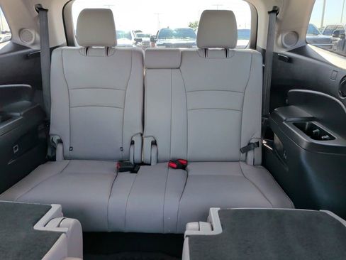 Used 2022 Honda Pilot Touring image 43