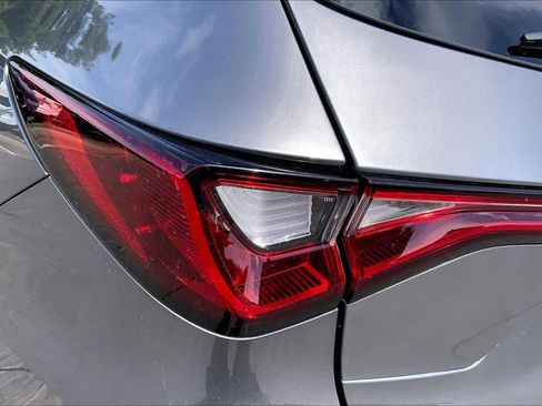 Used 2026 Acura MDX SH-AWD image 29
