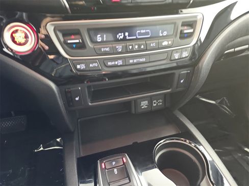 Used 2019 Honda Passport Touring image 27