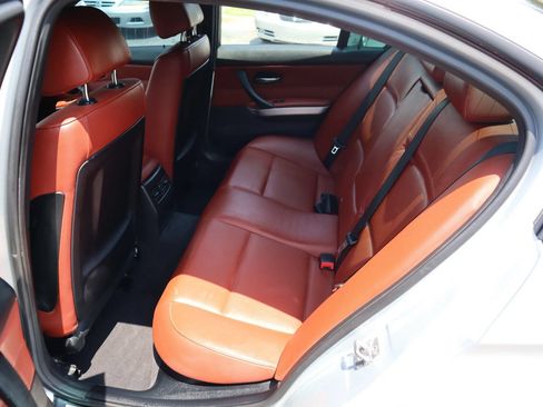Used 2011 BMW 328i Sedan RWD image 13