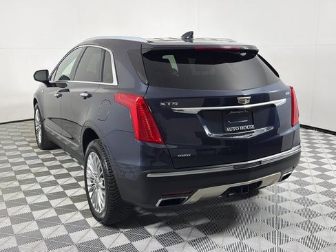 Used 2018 Cadillac XT5 Platinum w/ Driver Assist Package AWD/4WD image 7