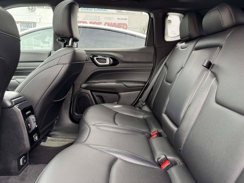 Used 2025 Jeep Compass Limited w/ High Altitude Package AWD/4WD image 14