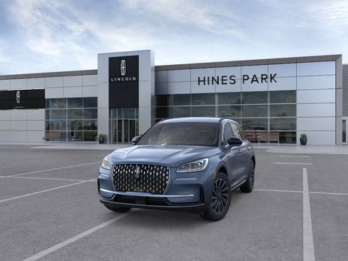 New 2026 Lincoln Corsair Reserve image 2