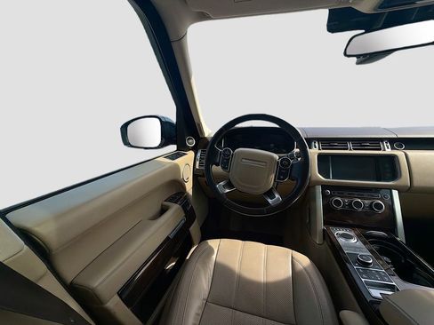 Used 2016 Land Rover Range Rover HSE image 25