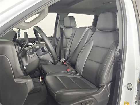 Certified 2025 GMC Sierra 3500 SLT w/ X31 Off-Road Package image 18
