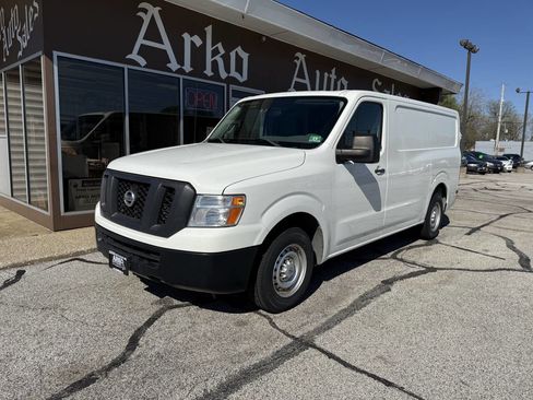 Used 2014 Nissan NV 1500 S w/ Side & Curtain Airbag Package RWD image 2
