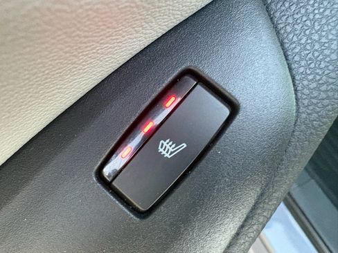 Certified 2020 Honda Accord Touring image 32