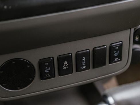 Used 2018 Nissan Frontier SV w/ Value Truck Package image 25