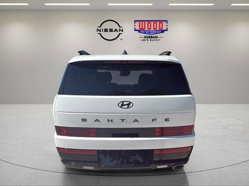 Used 2024 Hyundai Santa Fe Calligraphy FWD image 3