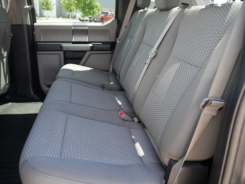 Used 2017 Ford F150 XLT w/ Equipment Group 302A Luxury AWD/4WD image 16