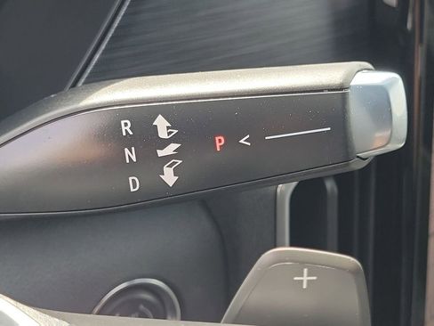 Used 2026 GMC Acadia Elevation FWD image 16