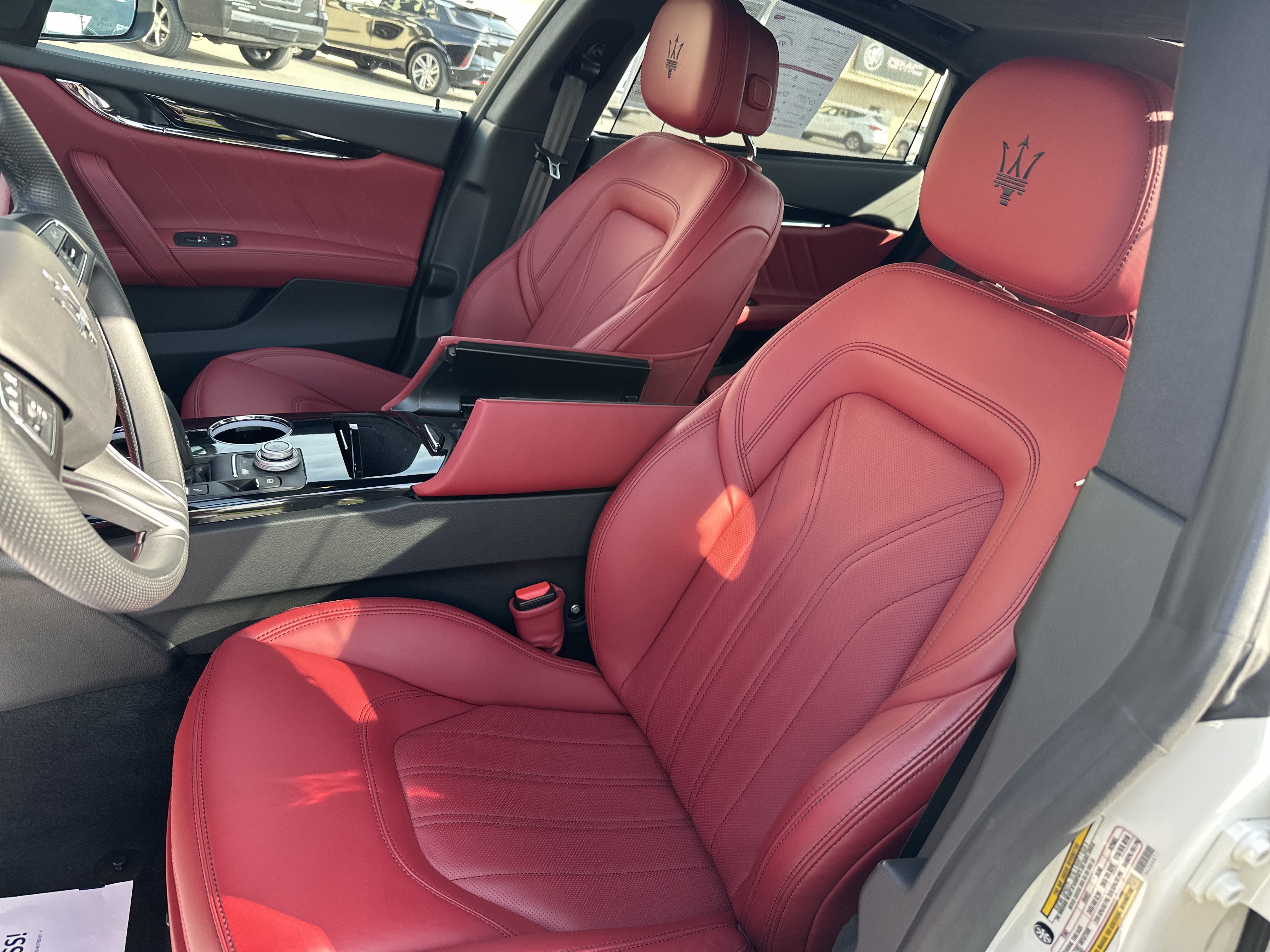 Used 2023 Maserati Quattroporte Modena Q4 AWD/4WD image 10