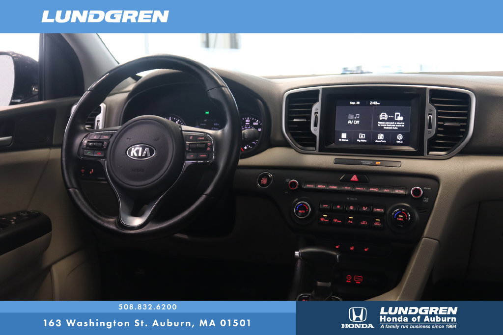 Used 2017 Kia Sportage EX w/ EX Premium Package AWD/4WD image 4