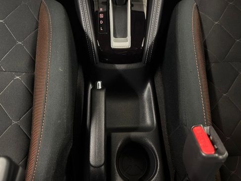 Used 2020 Nissan Kicks SR FWD image 22