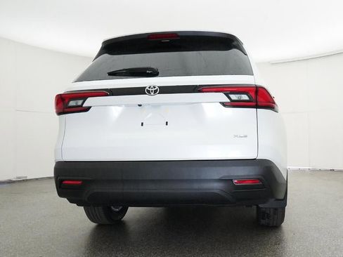 New 2026 Toyota Grand Highlander XLE image 53