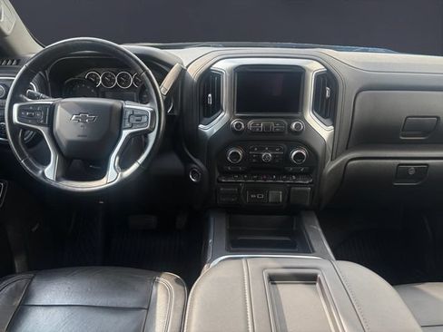 Used 2020 Chevrolet Silverado 1500 LT Trail Boss AWD/4WD image 10