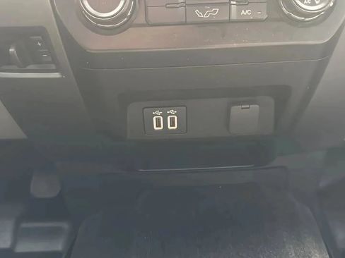 Used 2020 Ford F150 XLT AWD/4WD image 18