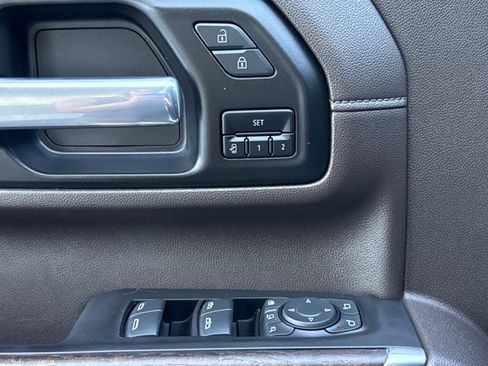 Used 2021 GMC Sierra 2500 Denali w/ Denali Ultimate Package AWD/4WD image 21
