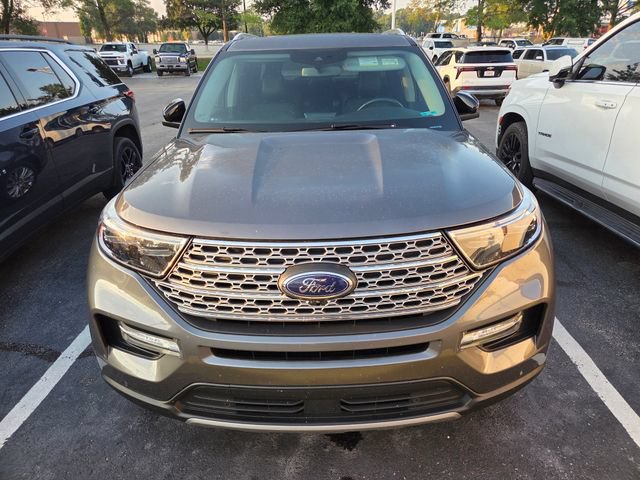 Used 2021 Ford Explorer Limited w/ Equipment Group 301A AWD/4WD image 2