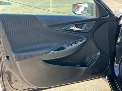 Used 2023 Chevrolet Malibu LT image 13