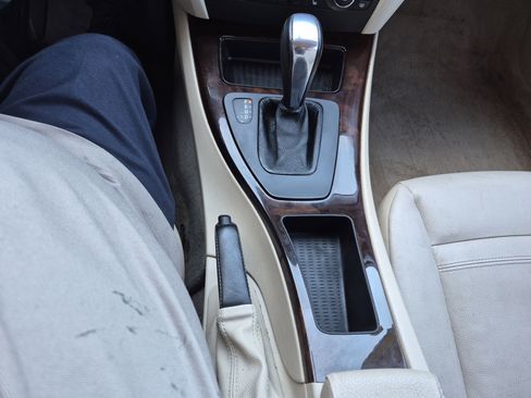 Used 2012 BMW 328i Coupe image 26