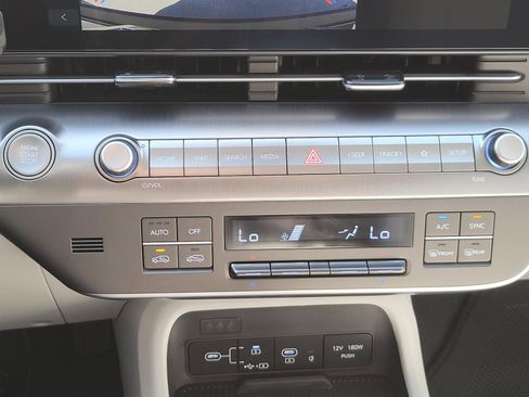 New 2026 Hyundai Kona SEL Sport AWD/4WD image 19