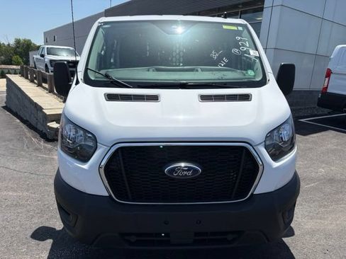 Certified 2025 Ford Transit 250 Low Roof w/ Exterior Upgrade Package RWD image 7