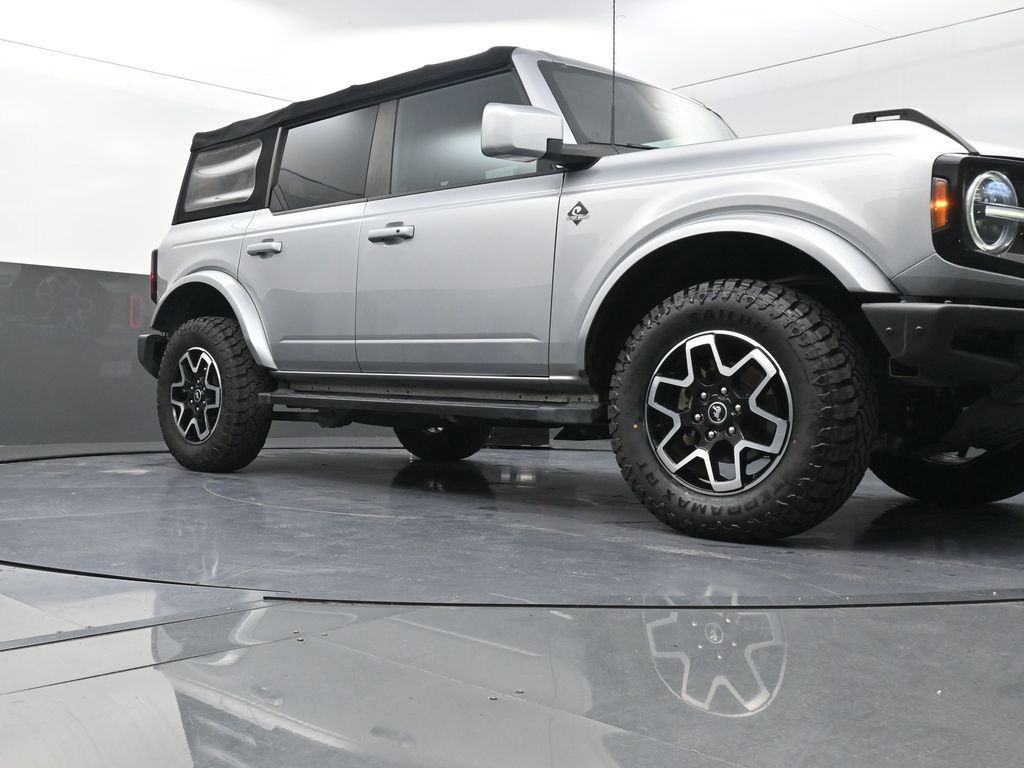 Used 2021 Ford Bronco Outer Banks AWD/4WD image 21