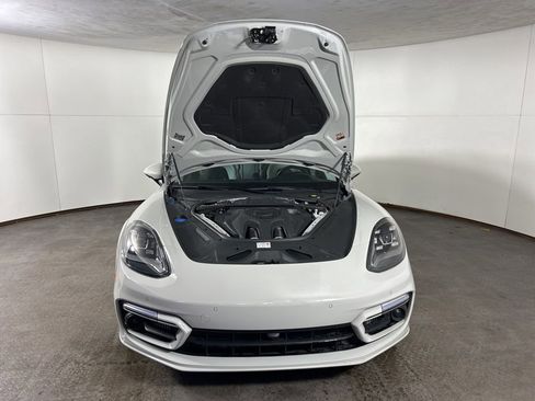 Certified 2023 Porsche Panamera 4S w/ Sportdesign Package image 15