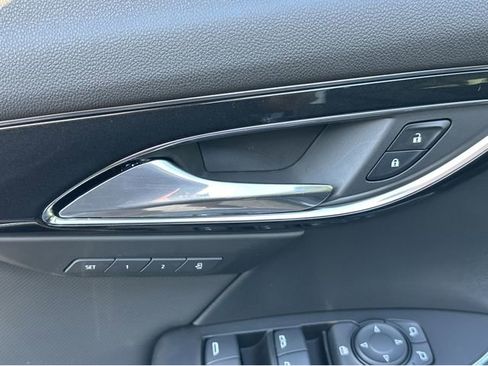 New 2025 Buick Envision Preferred image 29