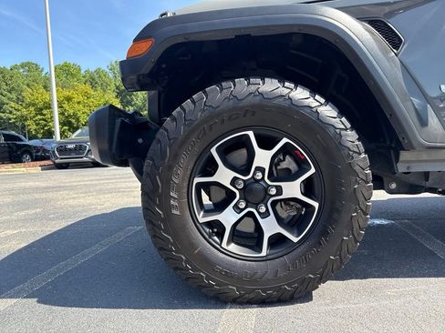 Used 2020 Jeep Wrangler Sport AWD/4WD image 9