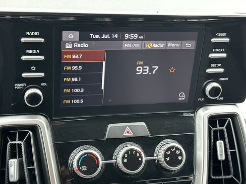 Used 2021 Kia Sorento LX AWD/4WD image 25