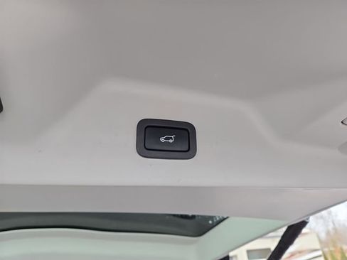 Used 2021 Land Rover Range Rover Westminster Edition image 32