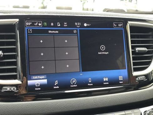 Used 2022 Chrysler Pacifica Touring-L w/ S Appearance Package FWD image 29