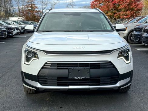 New 2026 Kia Niro LX image 2