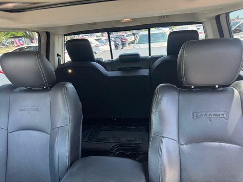 Used 2016 RAM 1500 Laramie w/ Convenience Group AWD/4WD image 22