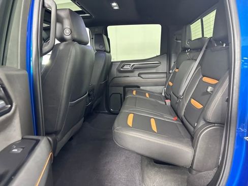 Used 2023 GMC Sierra 1500 AT4 w/ Technology Package image 25