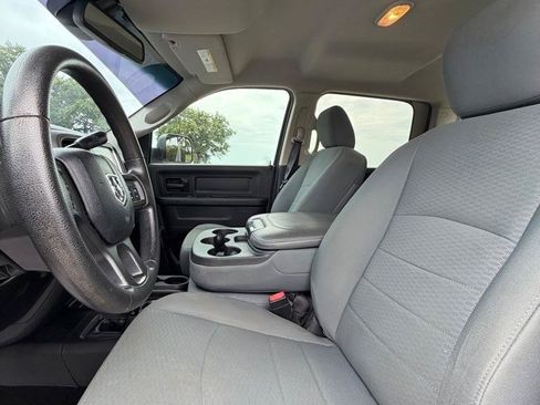 Used 2017 RAM 2500 Tradesman w/ Chrome Appearance Group AWD/4WD image 10