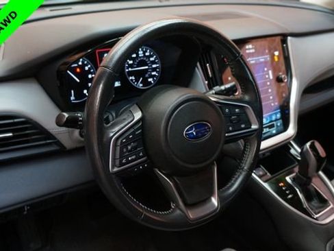 Used 2023 Subaru Outback Premium image 9