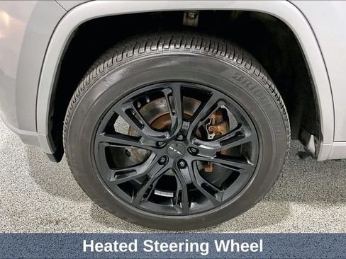 Used 2021 Jeep Grand Cherokee Altitude AWD/4WD image 45