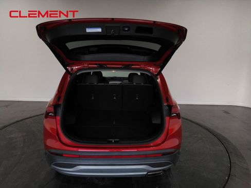 Used 2023 Hyundai Santa Fe SEL w/ Winter Weather Package image 8