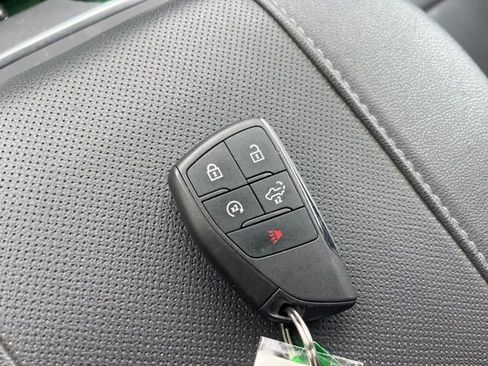 Used 2025 Chevrolet Silverado 2500 LTZ w/ LTZ Convenience Package AWD/4WD image 41