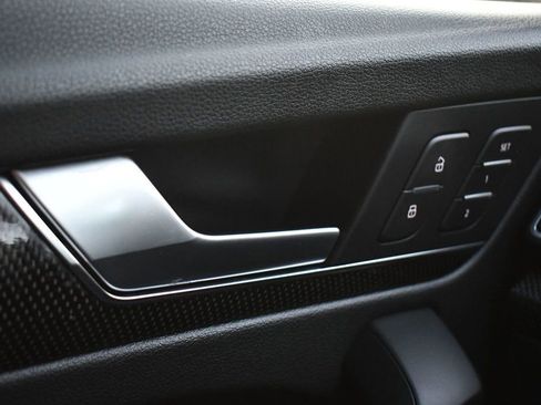 Used 2022 Audi SQ5 Premium Plus w/ Premium Plus Package image 15