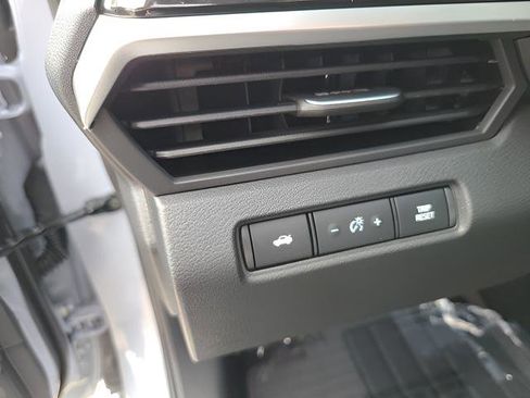 New 2025 Nissan Altima 2.5 SR w/ SR Premium Package image 8