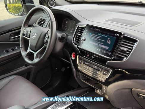 Certified 2025 Honda Ridgeline Black Edition image 9